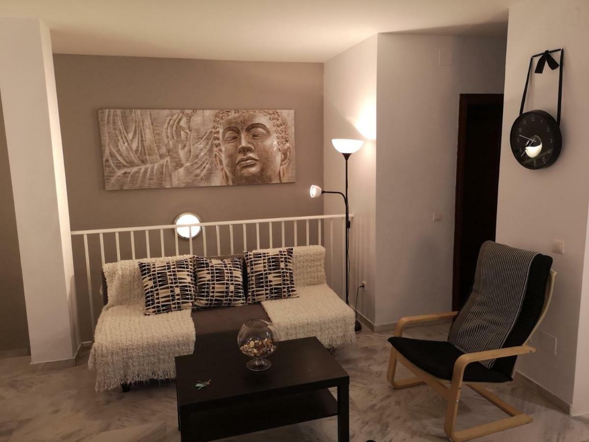 Apartamento Gigantes Málaga Exterior foto