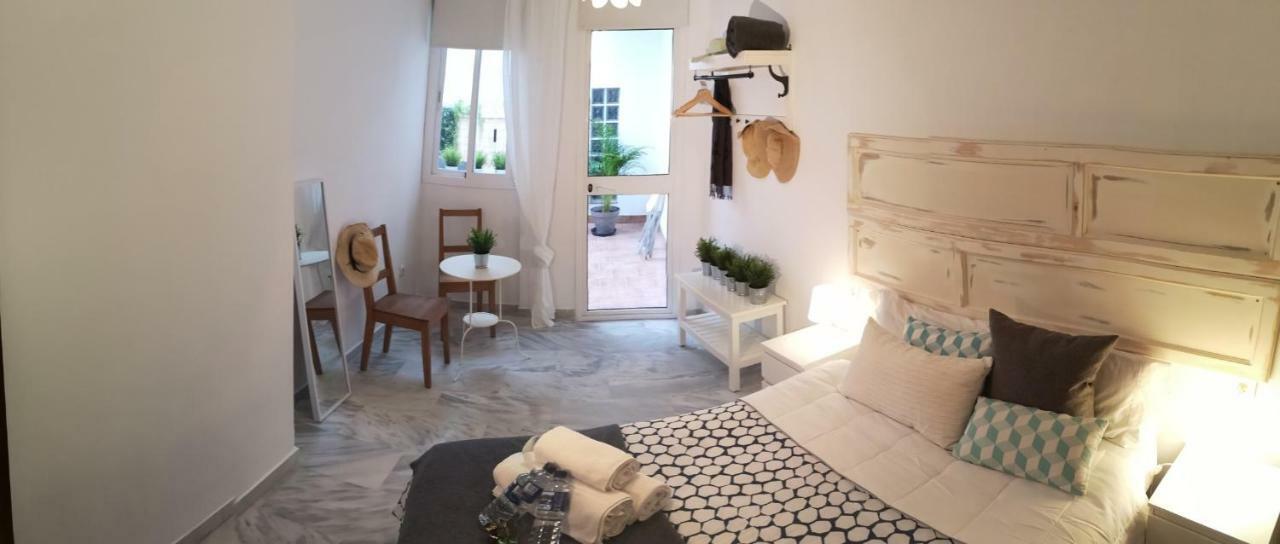 Apartamento Gigantes Málaga Exterior foto