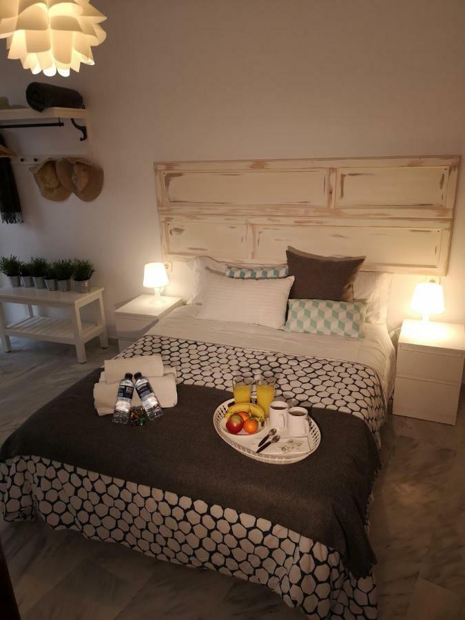 Apartamento Gigantes Málaga Exterior foto