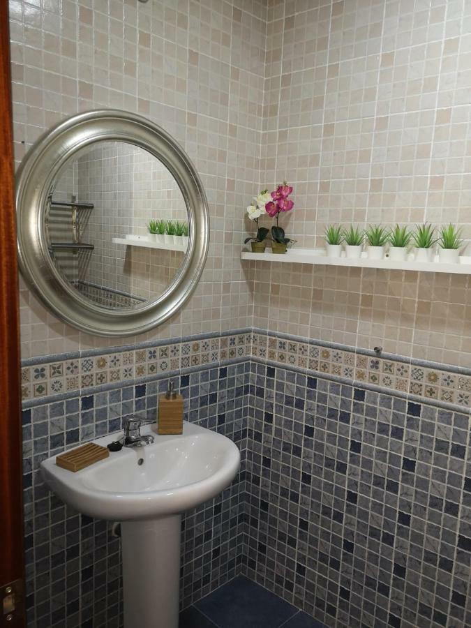 Apartamento Gigantes Málaga Exterior foto