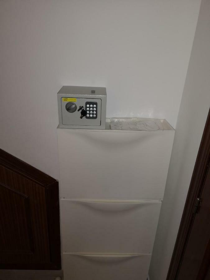 Apartamento Gigantes Málaga Exterior foto