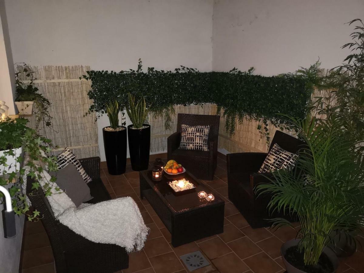 Apartamento Gigantes Málaga Exterior foto