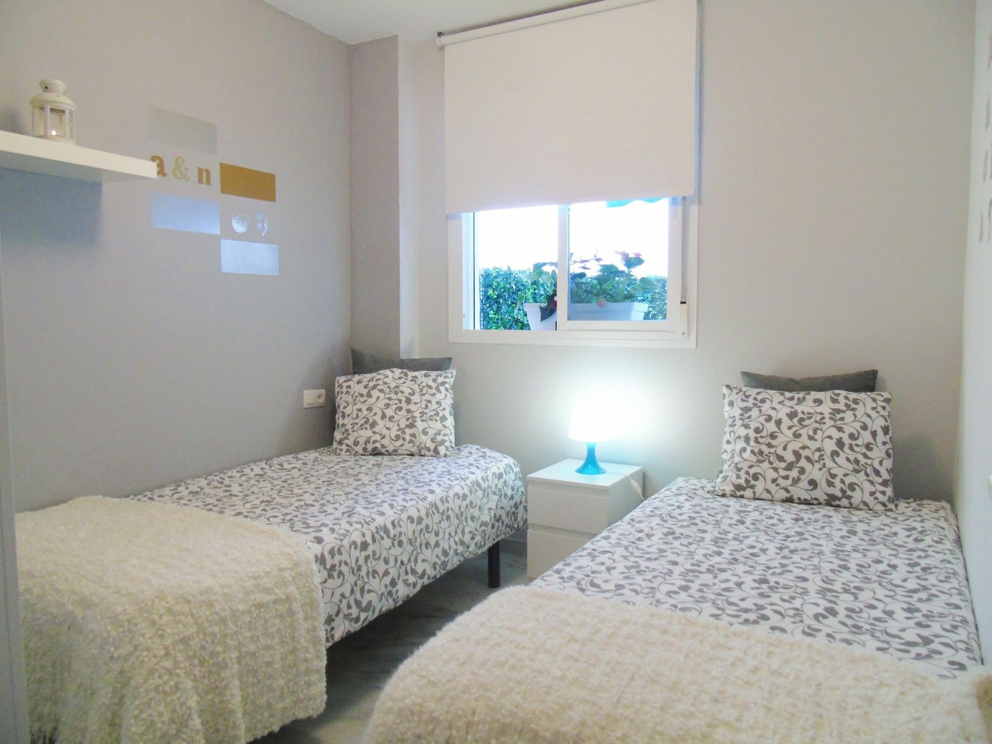 Apartamento Gigantes Málaga Exterior foto
